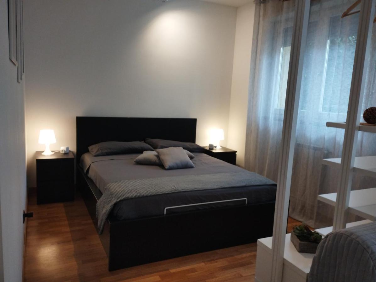 Liguria 51 - Affittica Appartement Milaan Buitenkant foto